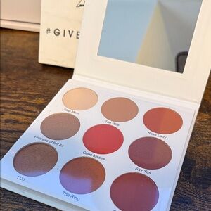 Eyeshadow Palette - Elegant Neutrals